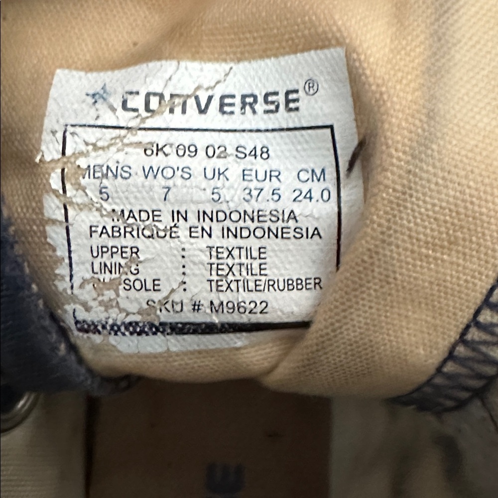 Converse - Picture 5 of 5